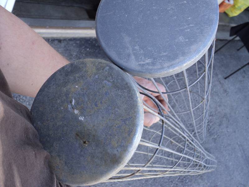 lot 4007 image: (2) ct. lot wire cages, 5 diameter x 8 tall- great for the garden