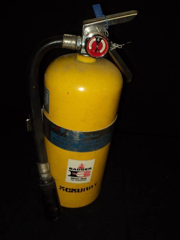 lot 4102 image: (1) Badger ABC Fire Extinguisher, charged