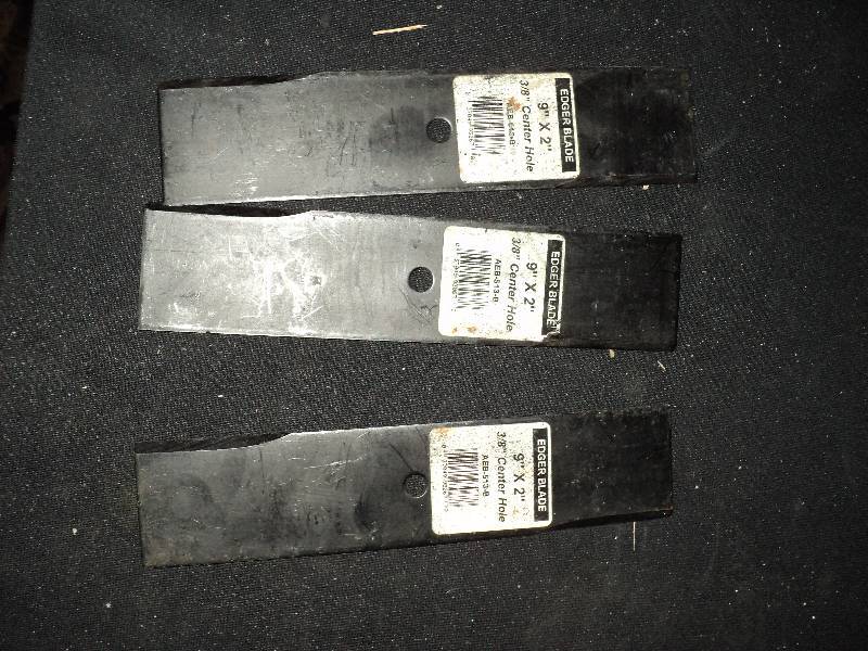 lot 4163 image: (3) ct. lot Edger Blades 9 x 2 w 38 center hole, AEB-513-B