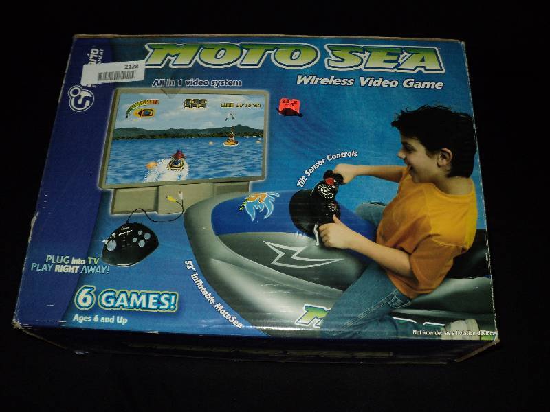 lot 4172 image: Motosea Wireless Video Game All-in-One Video System- 6 games w inflatable 52 motosea