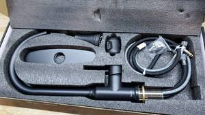 lot 57832 image: Deccoky Black Kitchen Sink Faucet, Pull Down Sprayer Matte Black Kitchen Faucet, Single Handle Pull Out Sprayer Kitchen Faucet for Sink DCK-6804MB