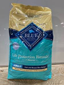 lot 69833 image: Blue Buffalo Life Protection Formula Natural Adult Dry Dog Food, 30 Lb