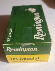 lot 1175 image: Remington 38 Special 158 Grain Lead Round Nose Box of 50 - R38S5