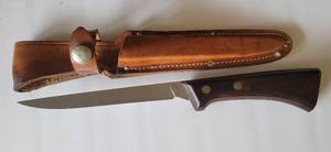 lot 1209 image: Vintage 6 Blade Western Cutlery S-W766 Fishermen Fillet Boning Knife and Leather Sheath USA