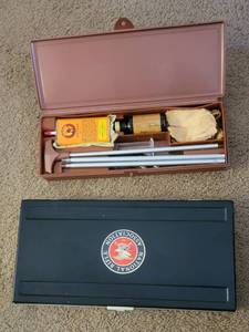 lot 2075 image: 20 Gauge Gun Cleaning Kit and Gun Case