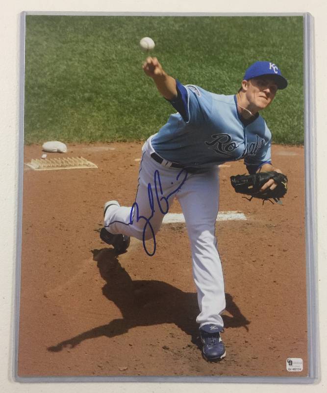 lot 1007 image: Signed 14x11 Zack Greinke Kansas City Royals Photograph Global Authentication