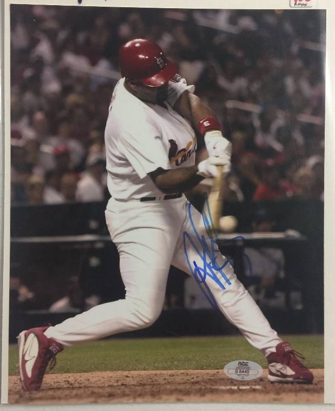 lot 1091 image: Albert Pujols Signed 8x10 Photograph St. Louis Cardinals ACE Certification