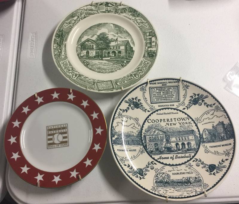 lot 1097 image: Lot of 5 Commemorative Plates MLB HOF Cooperstown  NFL John Elway