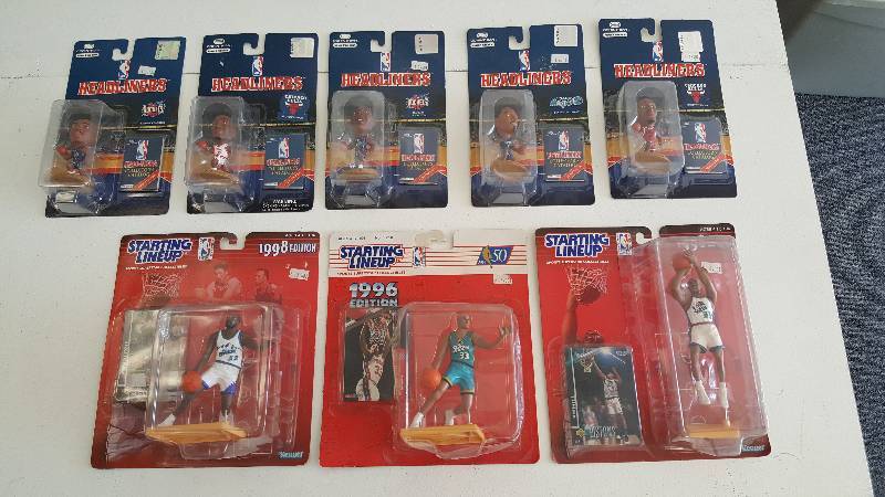 lot 1089O image: Lot of 5 Brand New in Package Headliners & 3 SLU NBA Figurines Charles Barkley, Olajuwon, Hill