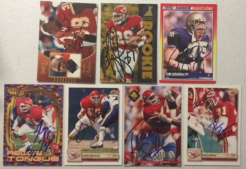 lot 1119 image: Lot of 7 Signed Kansas City Chiefs Football Cards Tim Grunhard Kevin Ross Kimble Anders