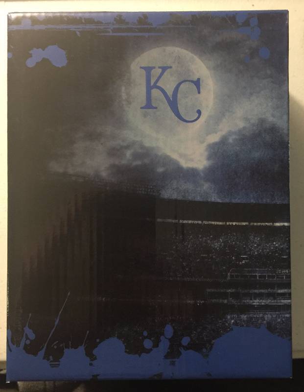 lot 1078 image: 2016 Kansas City Royals Zombie Night Statue Stadium Giveaway Kauffman New