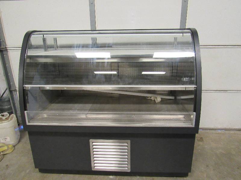 lot 1002 image: OBD Modular Refrigerated Display Case