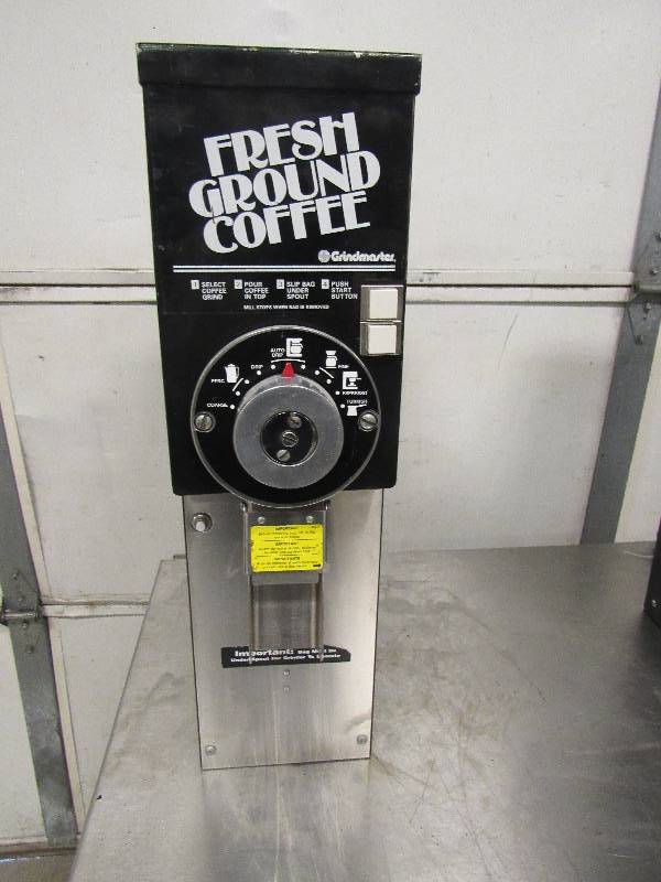 lot 1004 image: Grind Master Coffee Grinder