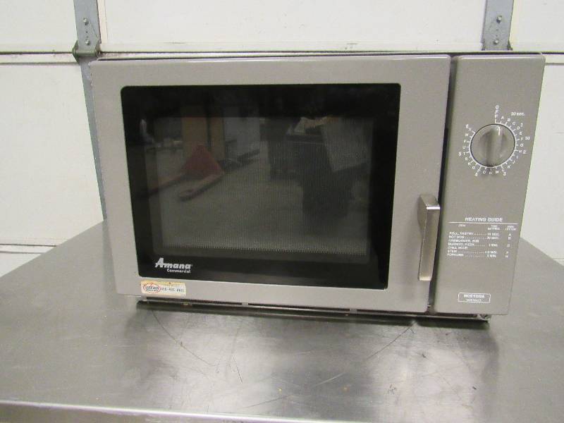 lot 1014 image: Amana Commercial Microwave