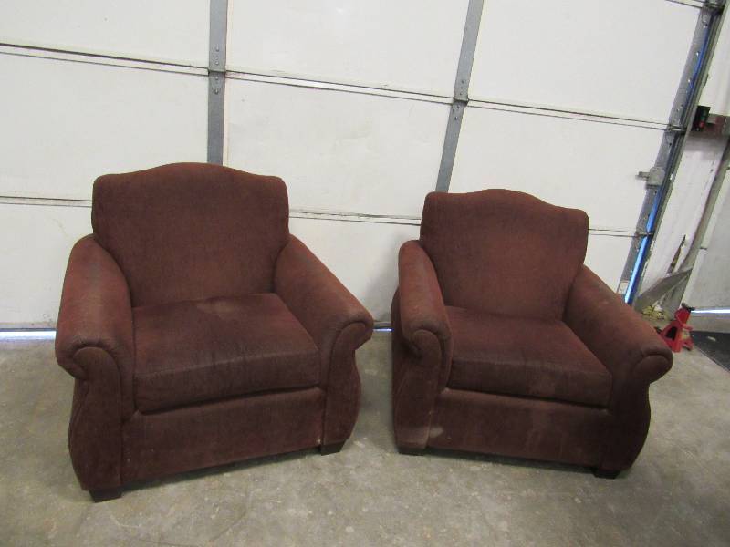 lot 1028 image: Pair Of Maroon Lounge Style Chairs