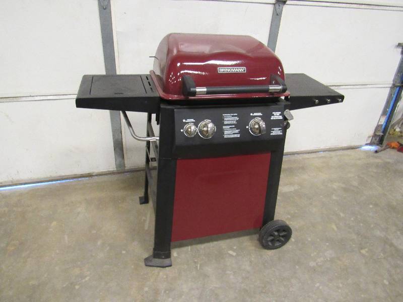lot 1030 image: Brinkman Gas Grill