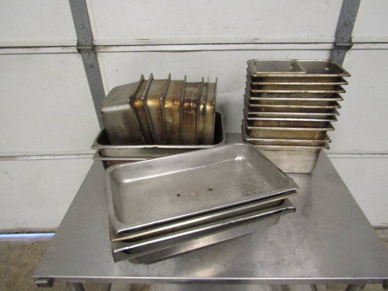 lot 1065 image: Lot Of Stainless Drop In Pans