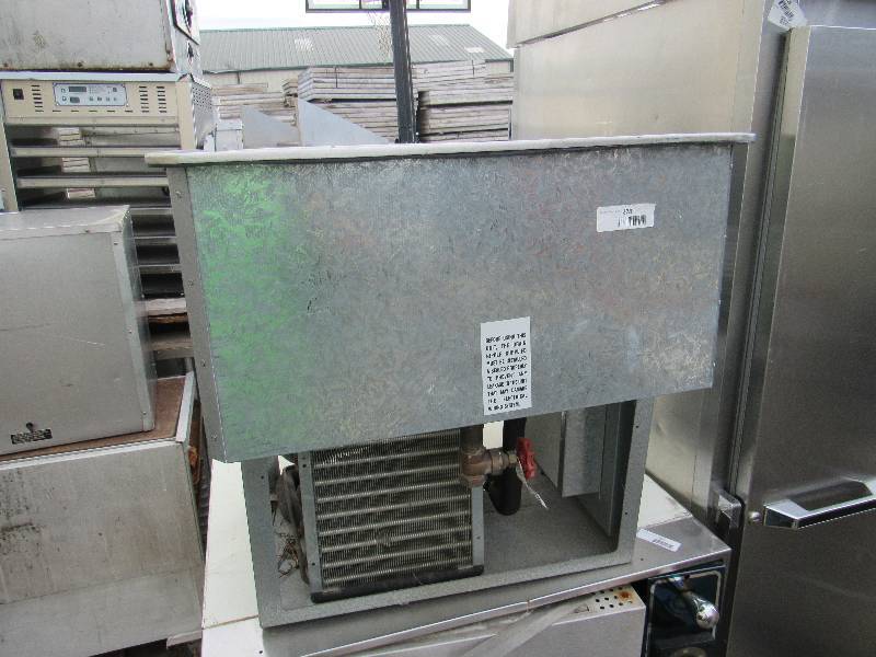 lot 1106 image: Atlas HotCold Pan
