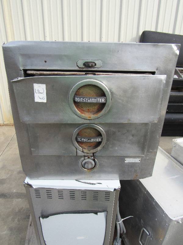 lot 1109 image: Toastmaster (2) Drawer Bun Warmer
