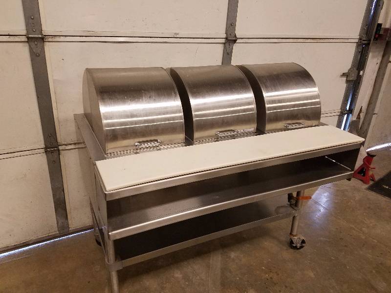lot 1096 image: Eagle Group DHT3 Open Well Three Pan Electric Hot Food Table