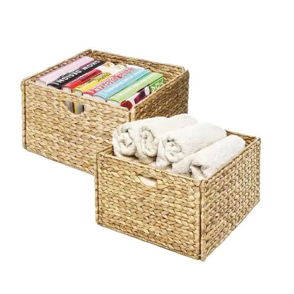 lot 66069 image: Seville Classics Woven Hyacinth Storage Cube Basket (Set of 2) -Retail $26.99