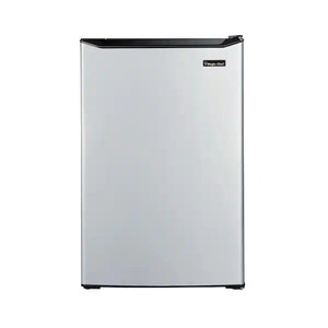 lot 66272 image: Magic Chef 4.5 cu. ft. Mini Fridge with True Freezer in Stainless Look Retail $234.99