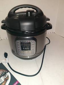 lot 1146 image: Instant pot DUO