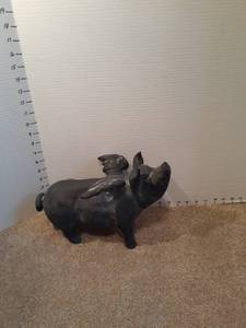 lot 1150 image: Cast iron pig with wings. Very cute