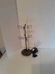 lot 1163 image: Jewelry holders. (1) for rings the other for necklaces