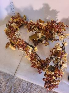 lot 2019 image: Artificial garland floral decor