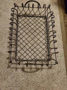 lot 2213 image: Large metal basket 26 x 18 x 7