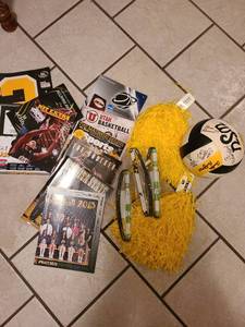 lot 2218 image: Signed volleyball of WSU womens team, sports magazines, fan items