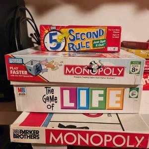 lot 2268 image: 4 games (one Monopoly games missing money)