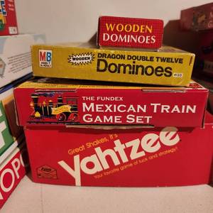 lot 2269 image: 4 games