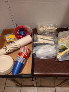 lot 2294 image: Plastic cutlery, disposable cups, bowls, small plates