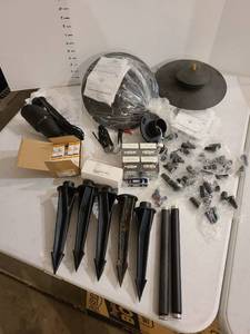 lot 3015 image: Vista outdoor lighting supplies