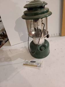 lot 3042 image: Coleman lantern 220F