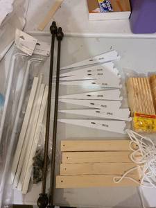 lot 3046 image: Curtain rods, brackets, shims