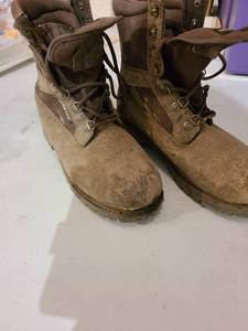 lot 3057 image: Mens gore-tex thinsulate boots size 13