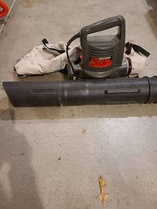 lot 3078 image: Craftsman electric blowervac