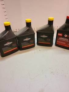 lot 4029 image: Lawn mower oil