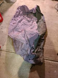 lot 4040 image: Large grill cover