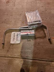 lot 4046 image: Little Giant ladder work platform and wingspan