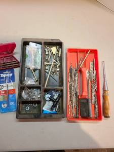 lot 4061 image: Drill bits and more
