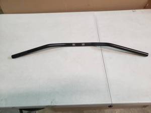 lot 2374 image: Metal 32 Bent Lateral Weight Bar