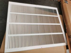 lot 8267 image: 27x22 Metal Grate