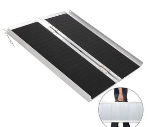 lot 8216 image: Aluminum Alloy 3ft Non Skid Folding Wheelchair Ramp
