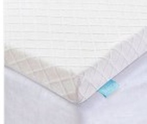 lot 14171 image: Recci Bedding Twin Sized Mattress Topper