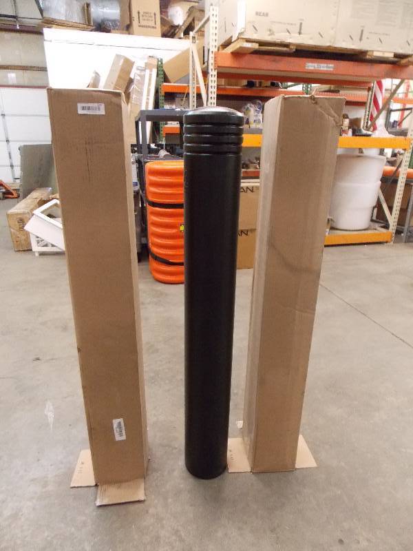 lot 239 image: NEWLot of 3 54 Flexcore Post Cover 6 Black