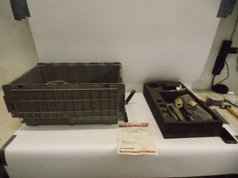 lot 248 image: Kent Moore Navistar Engine Service Repair Tool Kit